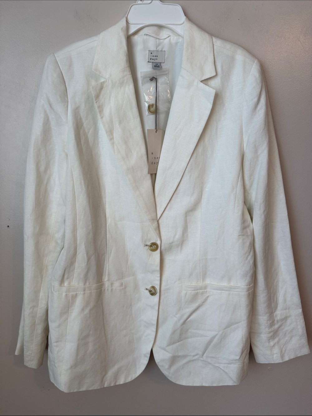 NWT A‎ New Day Womens Linen Blend Blazer Size 10 White Padded Shoulders Beachy